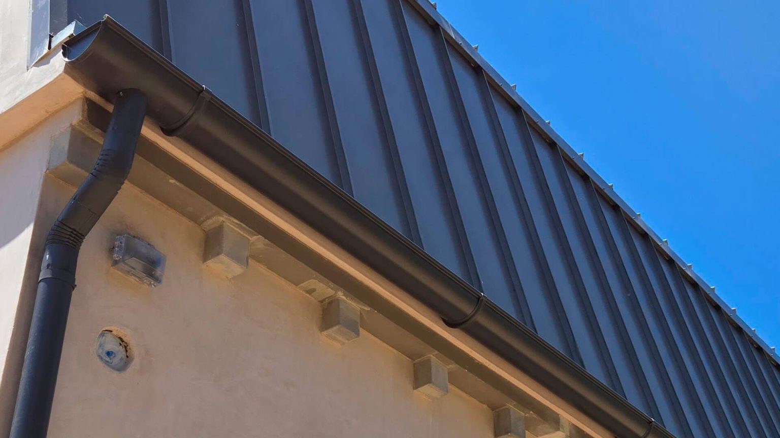 rain gutters - Half round slider